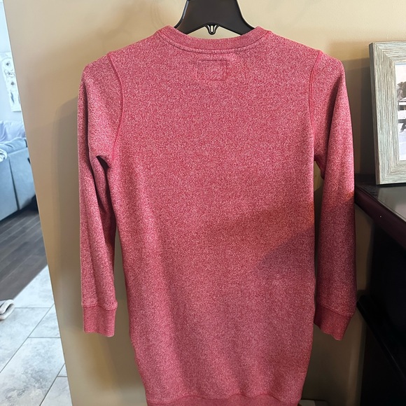 Roots Canada Heathered Red Sweatshirt Dress with Beaver Logo - Picture 5 of 6